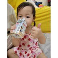 My baby girl first fresh milk