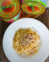 Ayam Brand Yumeat Plant Based Luncheon